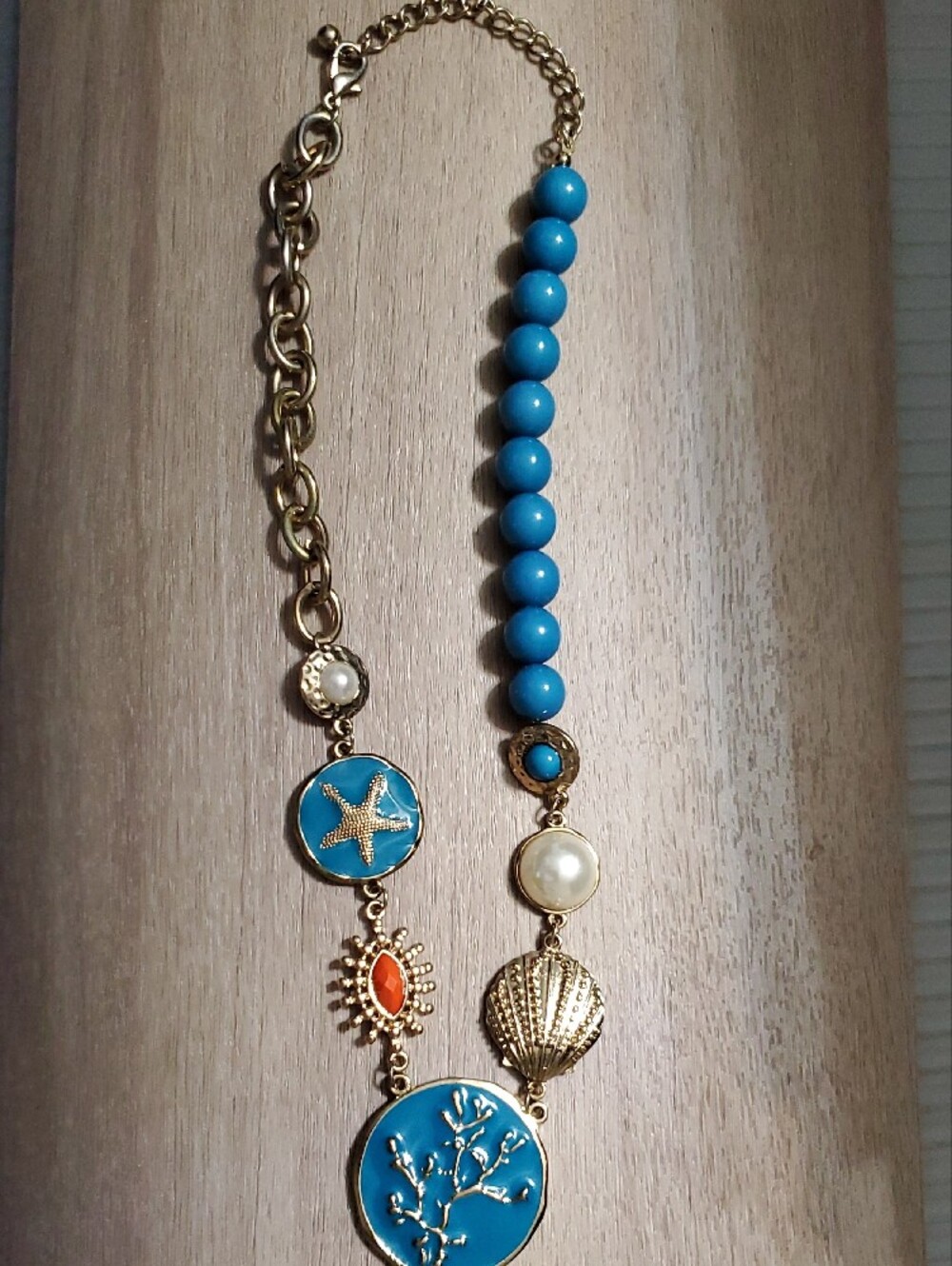 Blue Beaded Sea Life Seashell Statement Pendant Necklace Beach Coastal Wear - Picture 2 of 9
